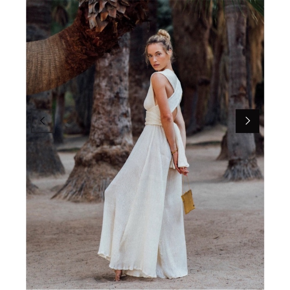 Savannah Morrow Apron Jumpsuit ❤️ Cream Textured Jumper